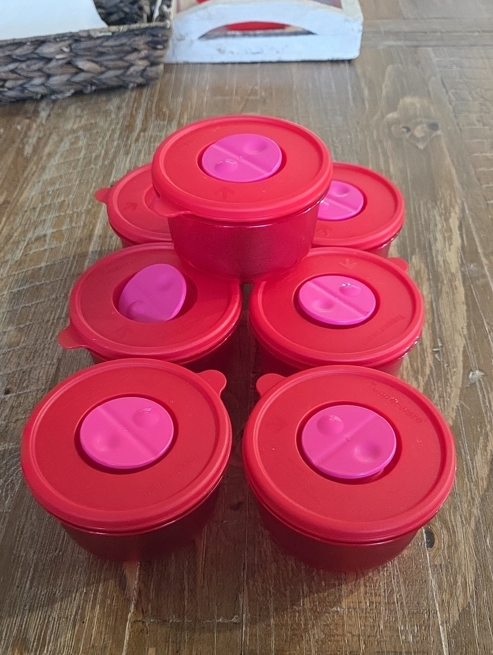Tupperware Rock N Serve 1.5 Cup Bowl Set of 7